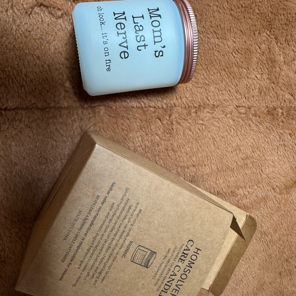 Moms last nerve candle with Box